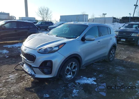 2020 Kia Sportage Lx z USA, uszkodzony, nr VIN KNDPM3AC6L7712831
